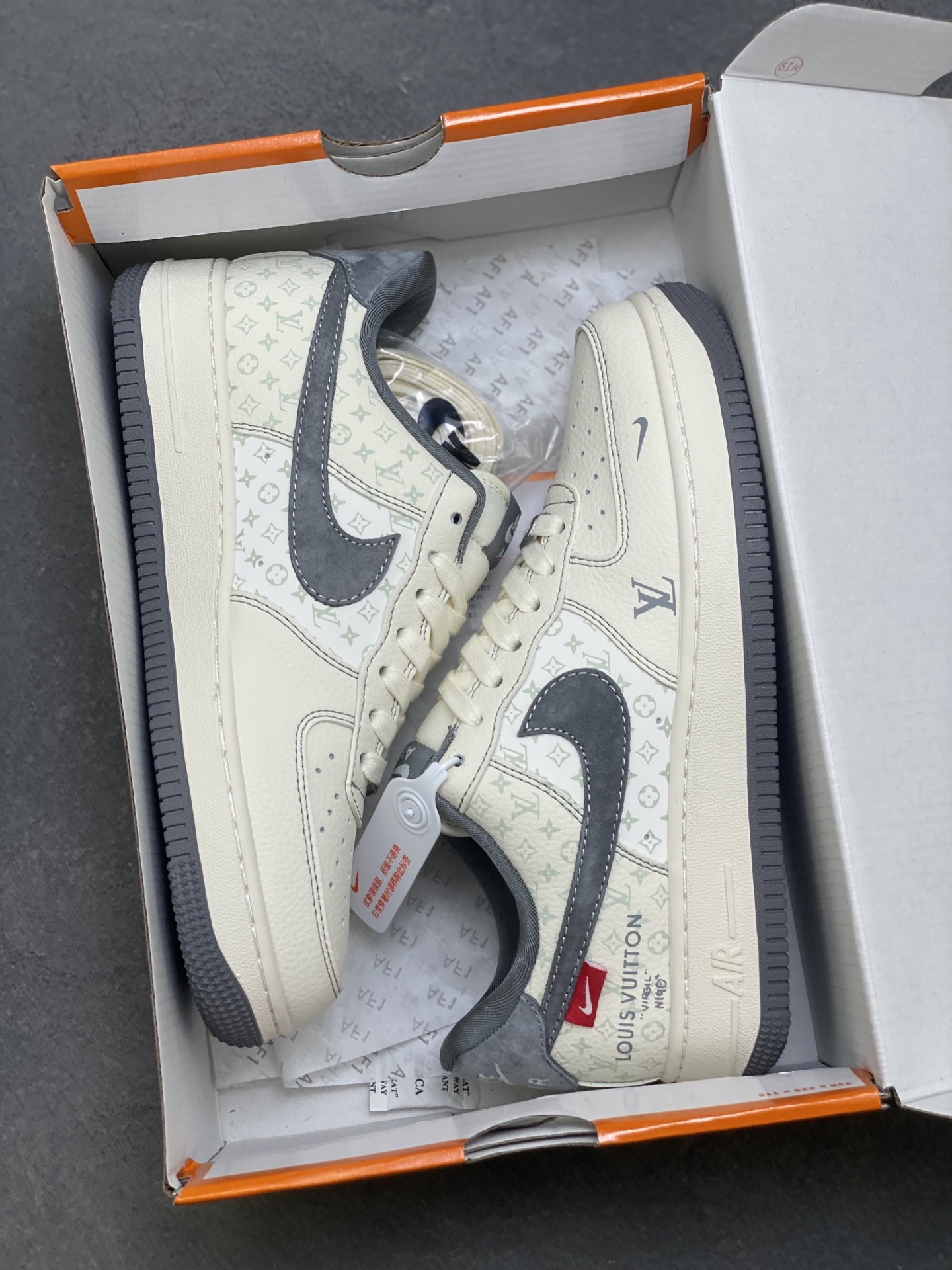 Nike Air Force 1 Low Louis Vuitton Custom Sneakers Limited Edition 10 i1761148930247 1949 0 8