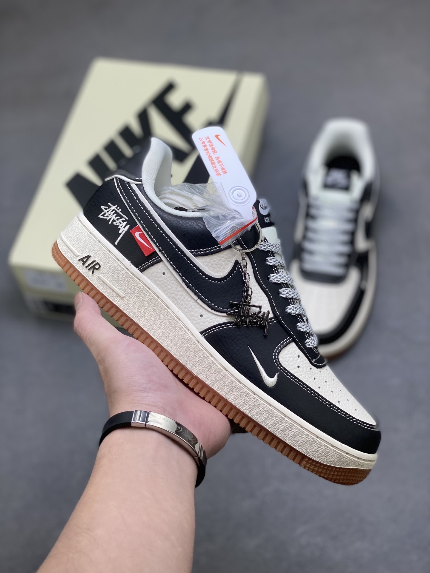 Nike Air Force 1 '07 Low Black White Stitching Casual Sneakers DD1982-323