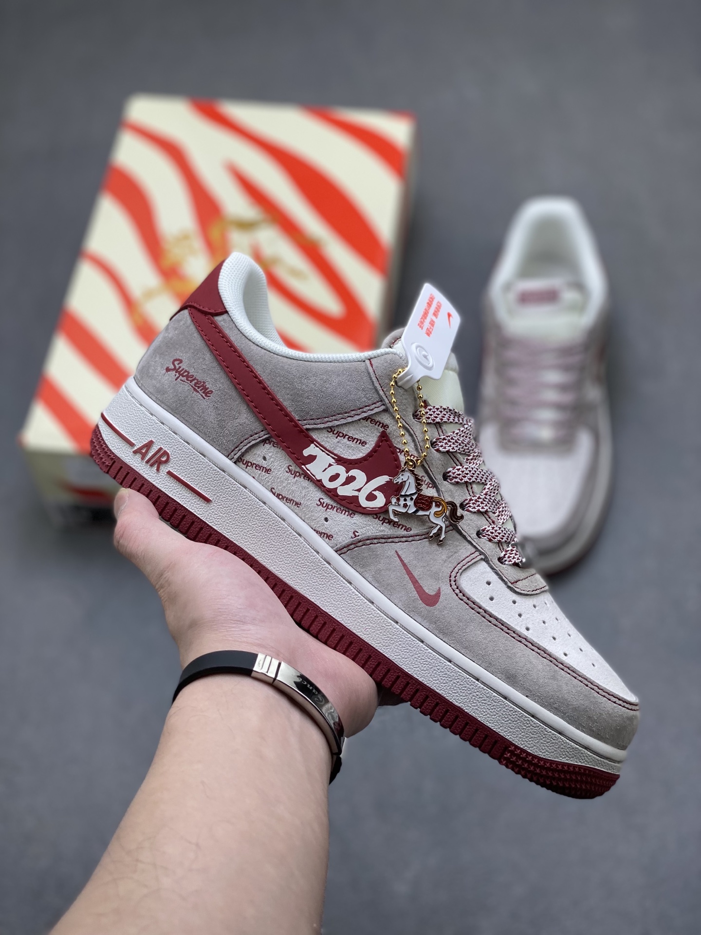 _dYm9sB-py90NtilVhNnXppOnlcy1cYzT_Ih-ZOA