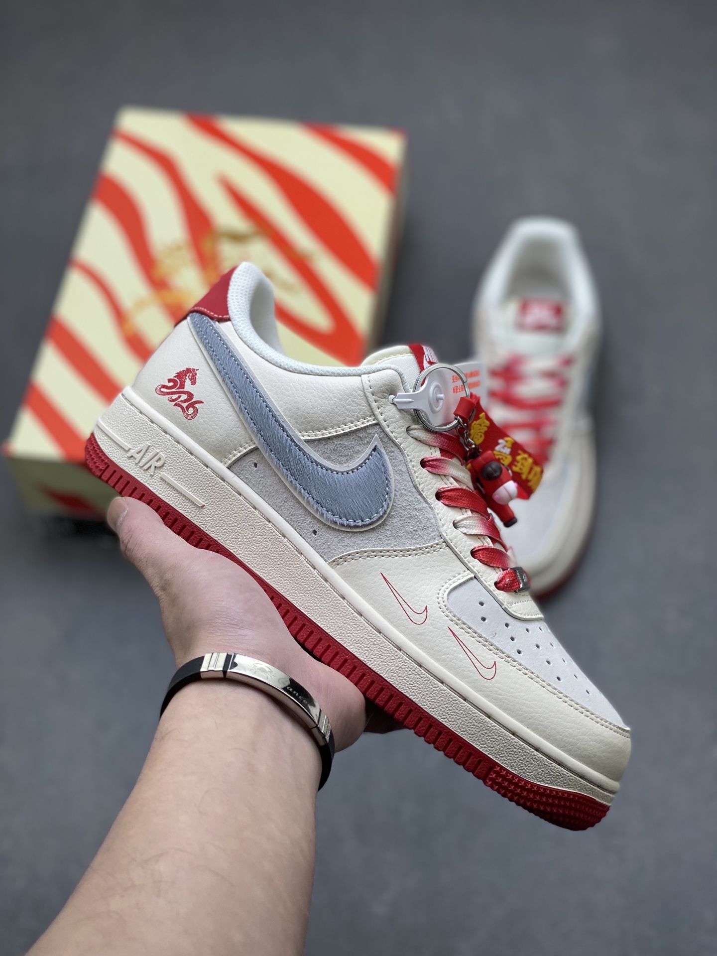 _dni9sjzxoszNx9A2AJJhQsyHXibMRw8MVmH8Y-A