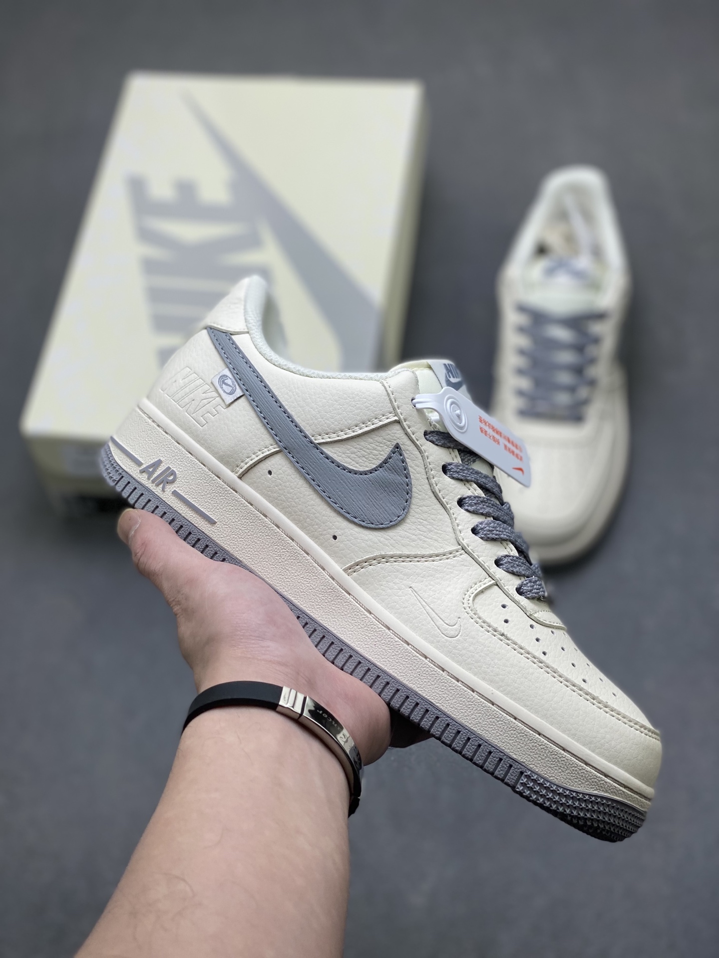 _dps9sh9kn0XLHvth0mzjBM8Fl0NFS95LcAZQX8Q