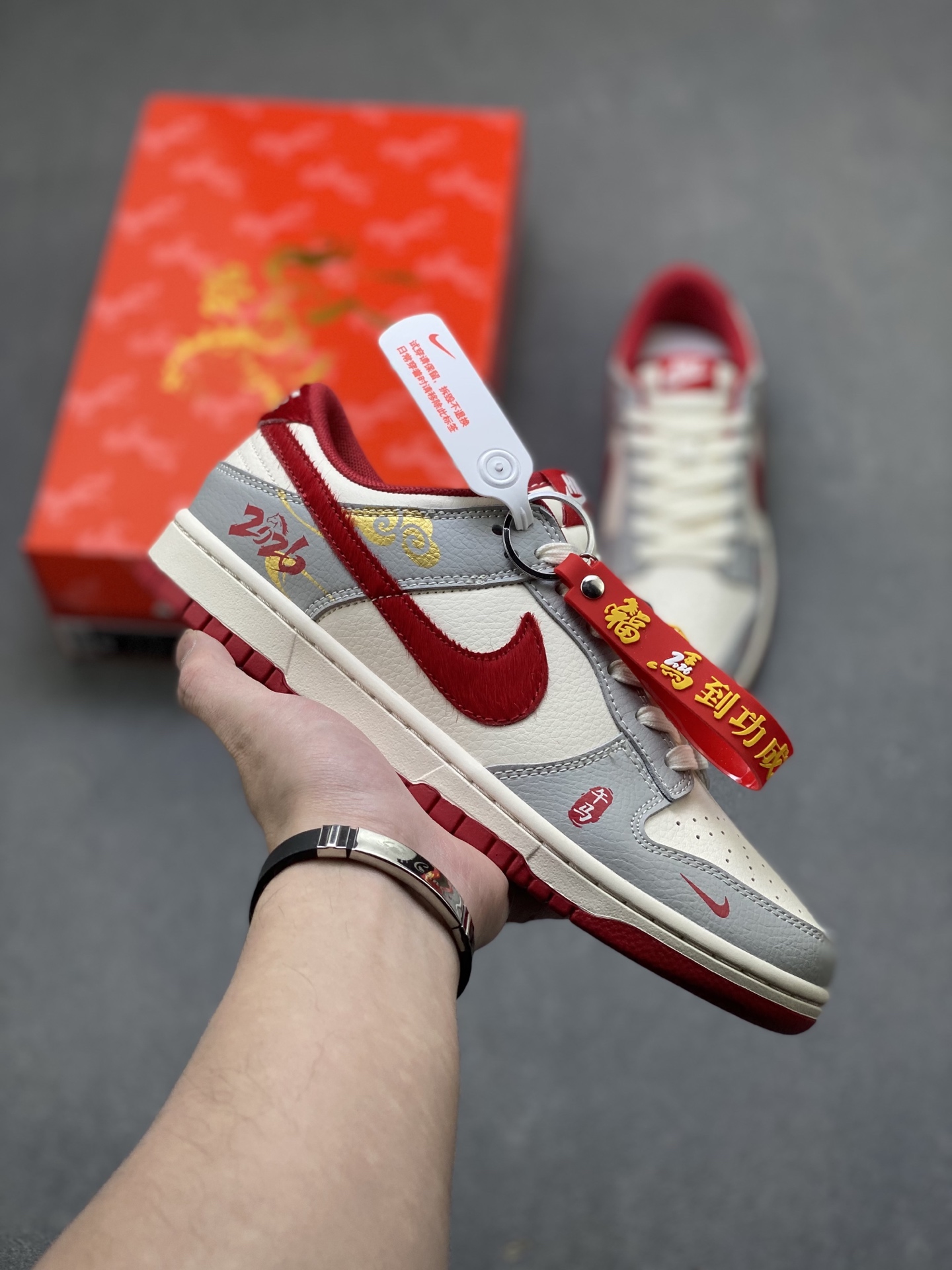 _ddM9soO7GRi9bC0pIH2RzH-pyRHAJg5CZ46L2gw