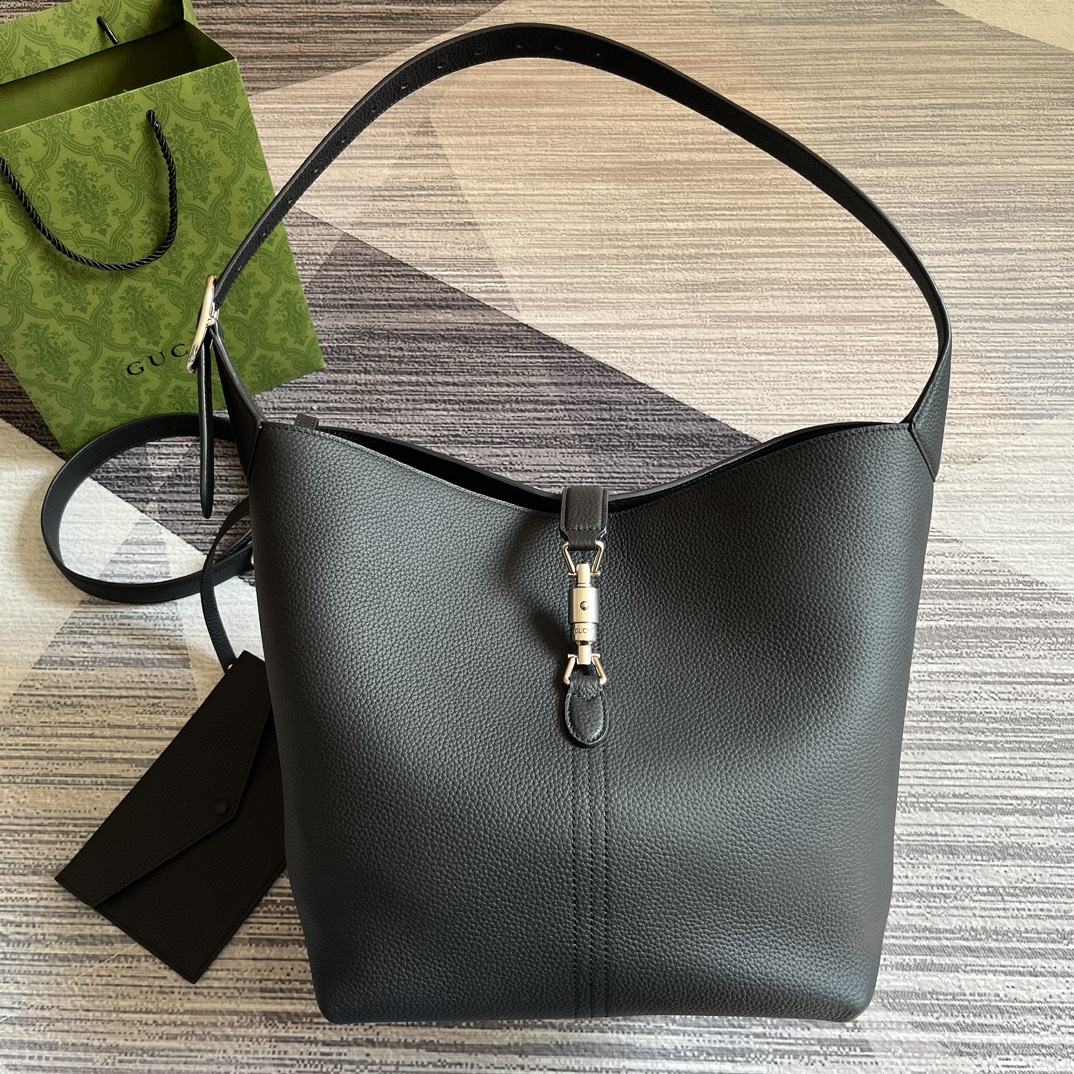 GUCCI Jackie 1961 малы аднаплечны заплечнік чорны скураны з push-lock зашпількай, здымная клатч, рэгуляваны рамень на плячо, падоўжаны рамень, мужчынскі