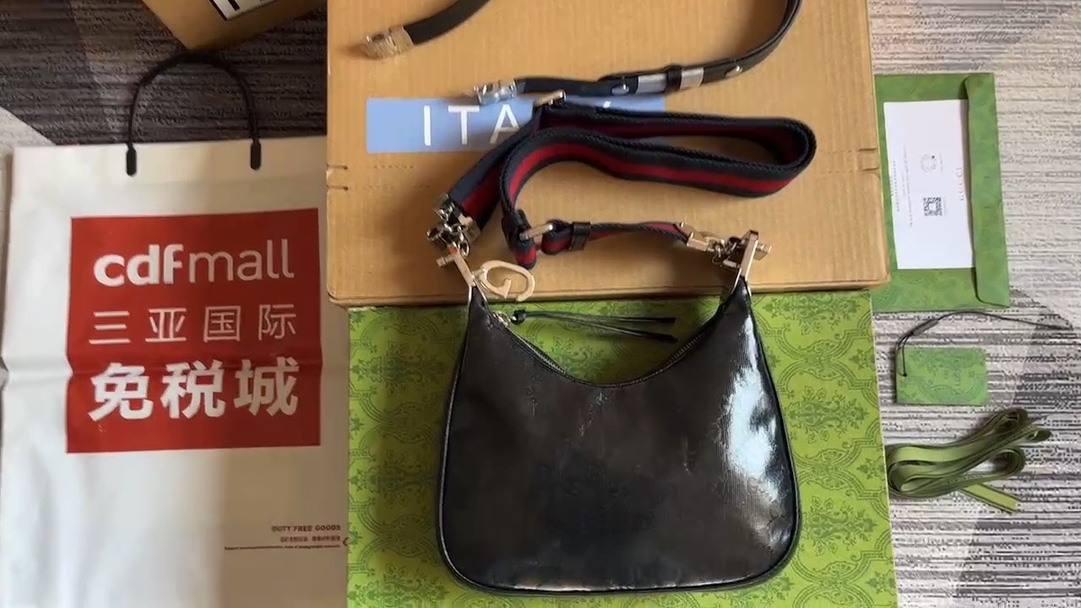 Mejor falso
 Gucci Imitación
 Bolsos cruzados y bandoleras