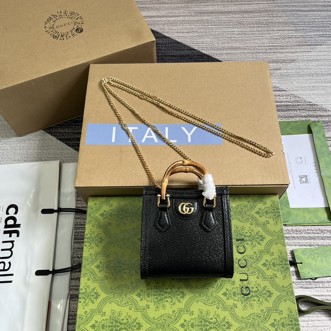 Gucci Diana mini bag black leather bamboo handle