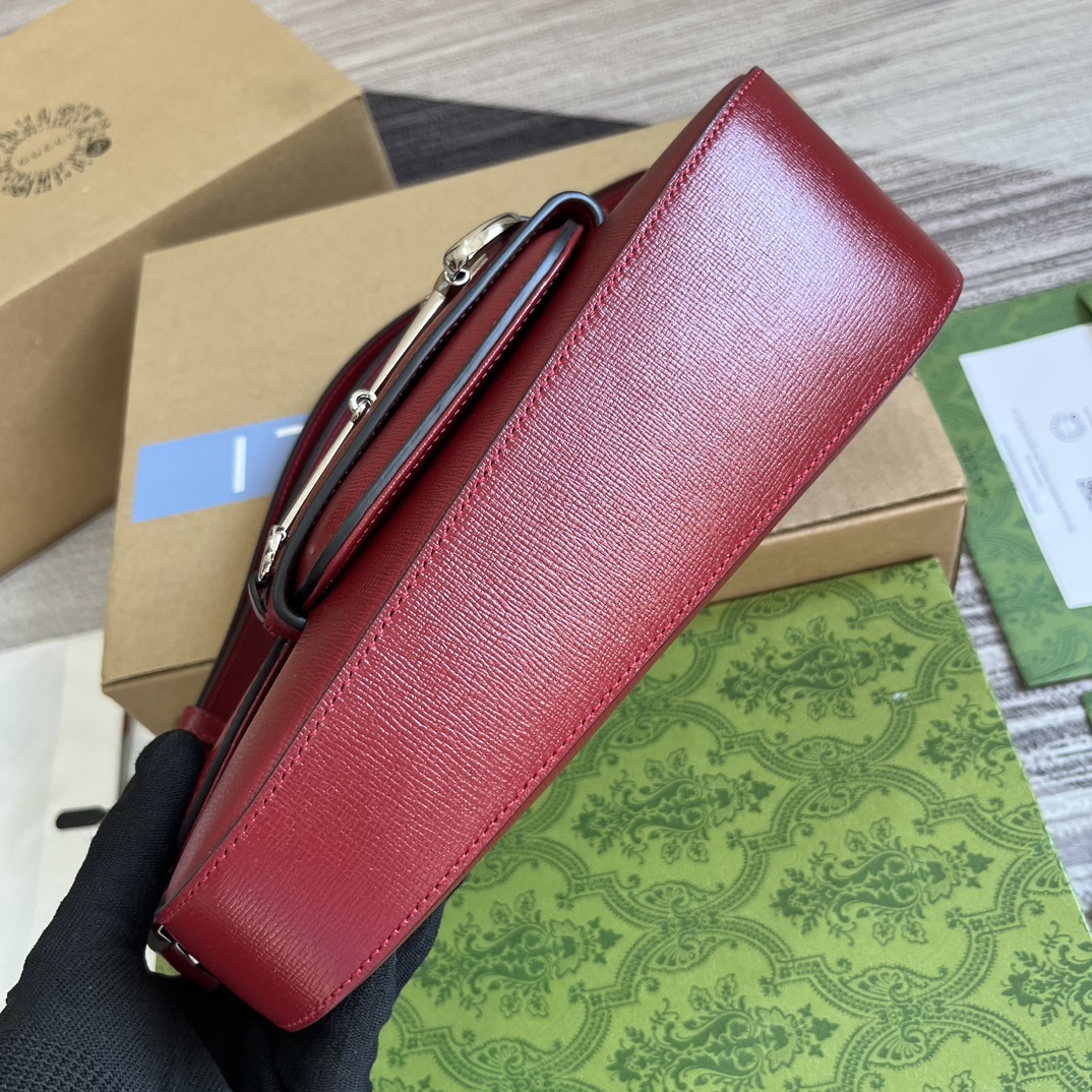 配全套包装️GucciHorsebit1955系列小号肩背包值此经典马衔扣造型配件诞生70周年之际品牌焕