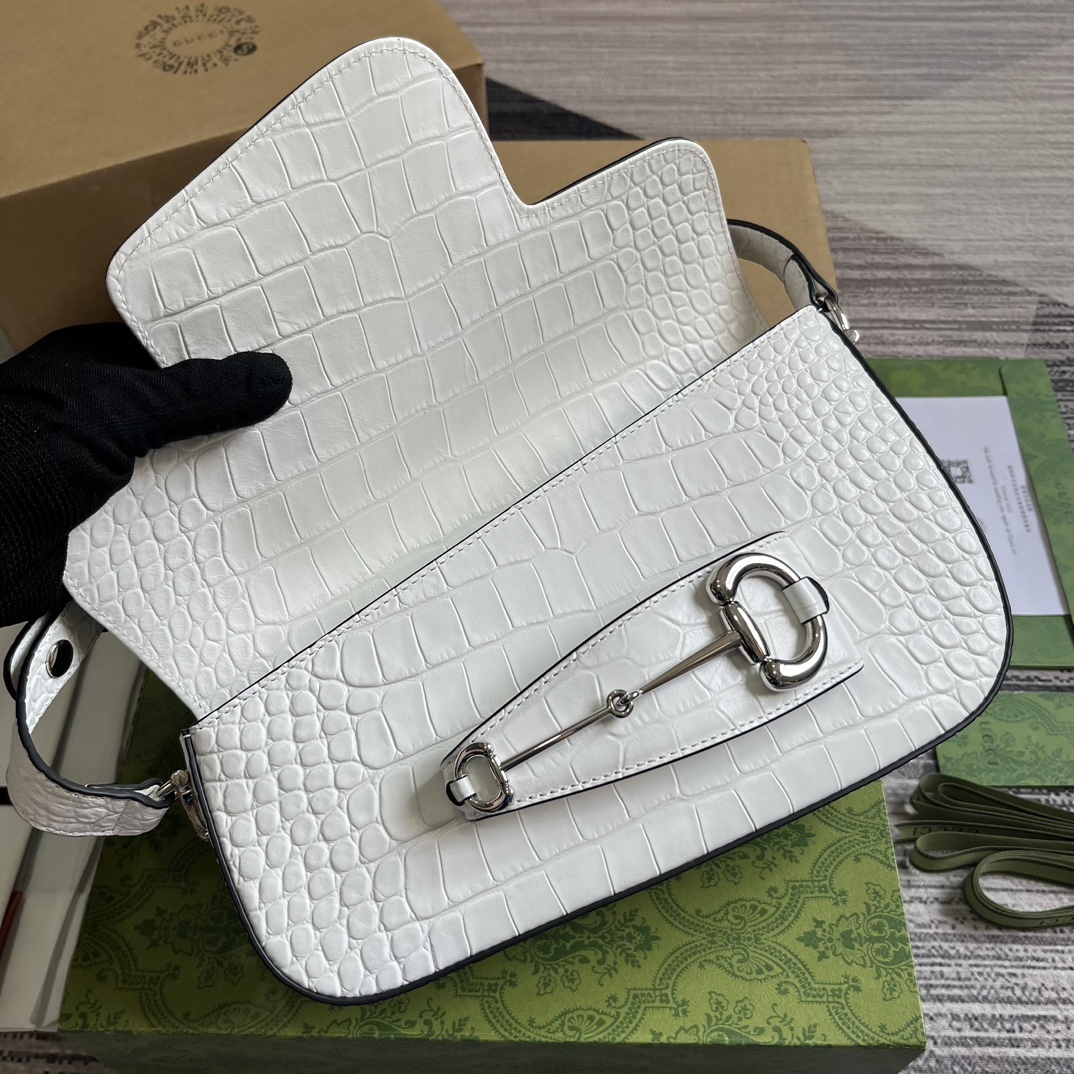 配全套包装️GucciHorsebit1955系列小号肩背包值此经典马衔扣造型配件诞生70周年之际品牌焕