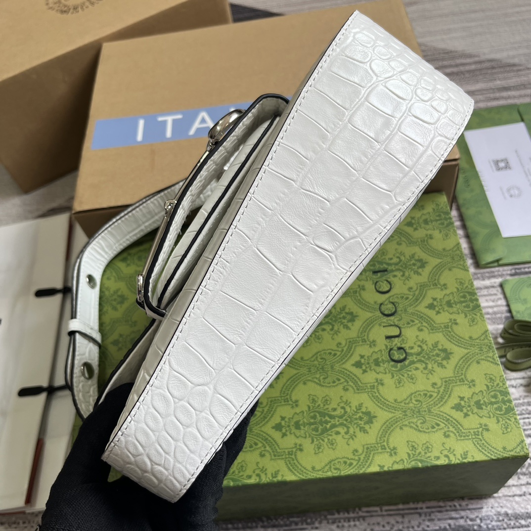 配全套包装️GucciHorsebit1955系列小号肩背包值此经典马衔扣造型配件诞生70周年之际品牌焕