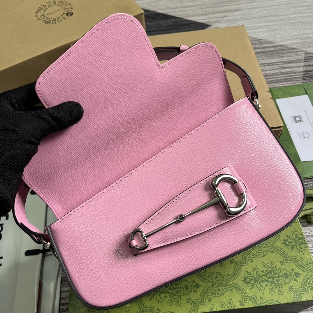 配全套包装️GucciHorsebit1955系列小号肩背包值此经典马衔扣造型配件诞生70周年之际品牌焕