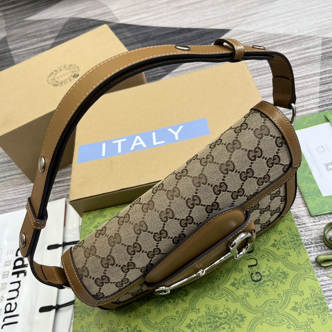 配全套包装️GucciHorsebit1955系列小号肩背包值此经典马衔扣造型配件诞生70周年之际品牌焕