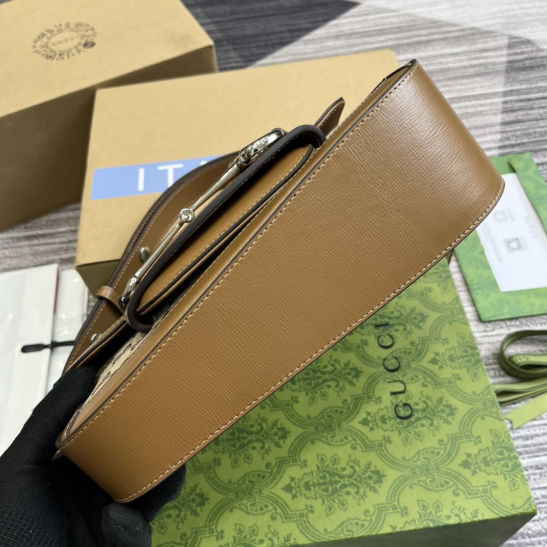 配全套包装️GucciHorsebit1955系列小号肩背包值此经典马衔扣造型配件诞生70周年之际品牌焕