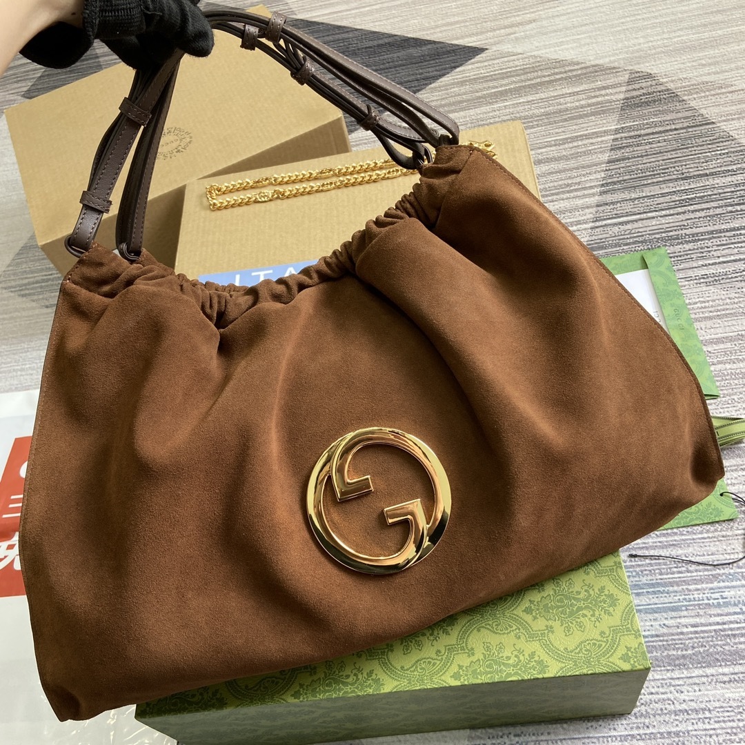 配专柜绿色礼品袋️GucciBlondie系列大号托特包源自品牌典藏设计的圆形互扣式双G匠心演绎Gucc
