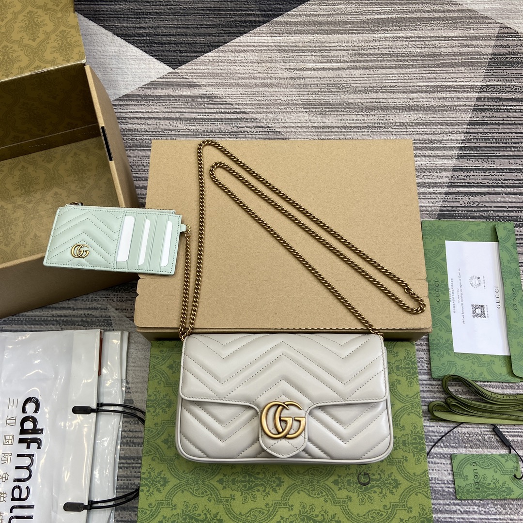 GUCCI GG Marmont серыя міні-ланцужковы картрымка чорная сцёганая V-падобная скура фурнітура з двайной літарай G здымны белы картрымка ланцужковы рамень праз плячо — вышэйшая якасць