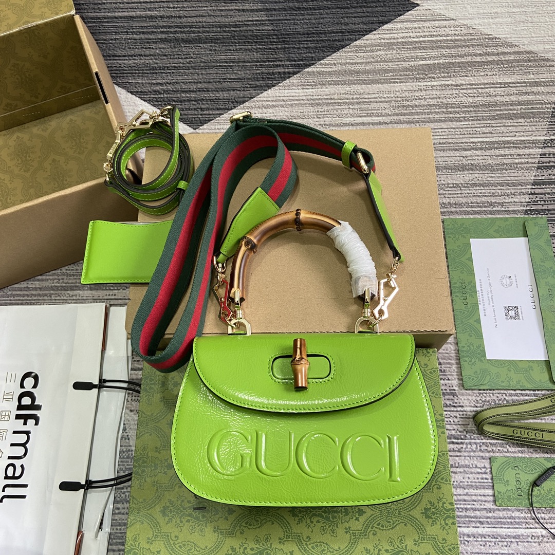 GUCCI Bamboo 1947系列 手袋 竹节提手 锁扣 皮革镜套 粉漆皮-顶级品质