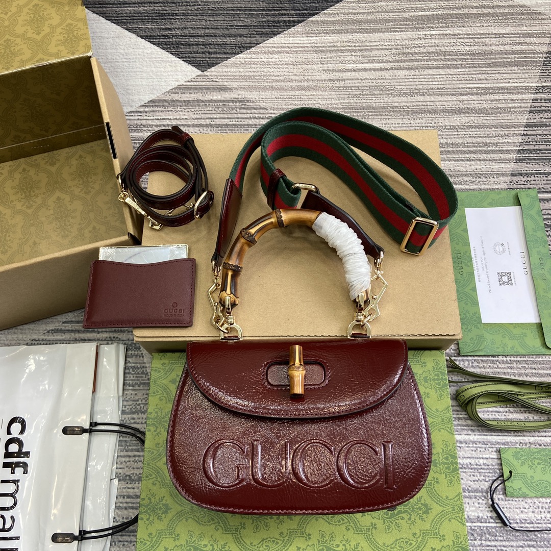 GUCCI Bamboo 1947系列 手袋 竹节提手 锁扣 皮革镜套 粉漆皮-顶级品质