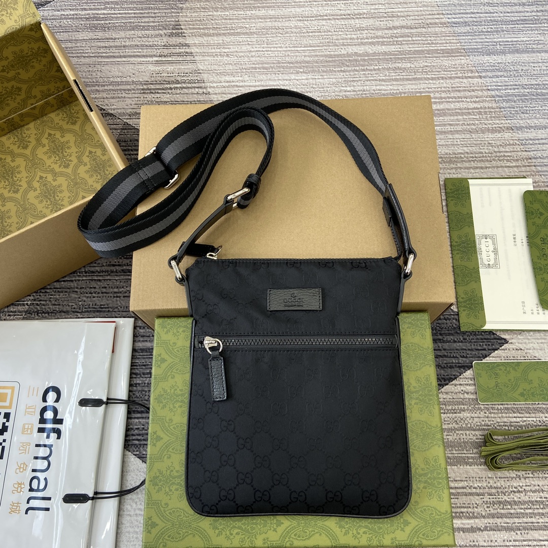 GUCCI 牛皮 單肩斜背包 拉鍊口袋