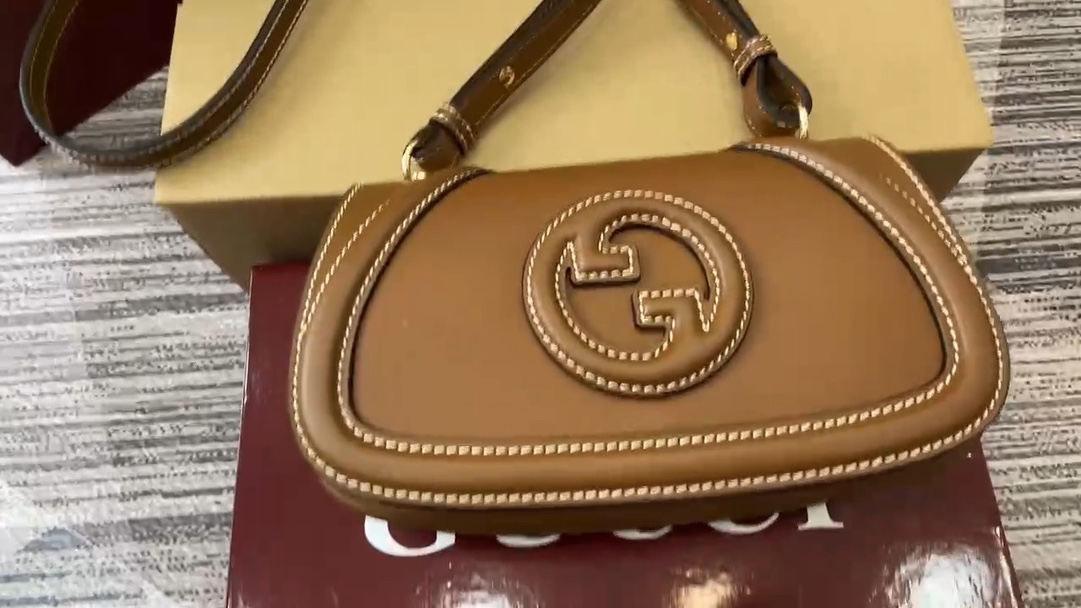 Gucci Blondie Best
 Crossbody & Shoulder Bags Mini