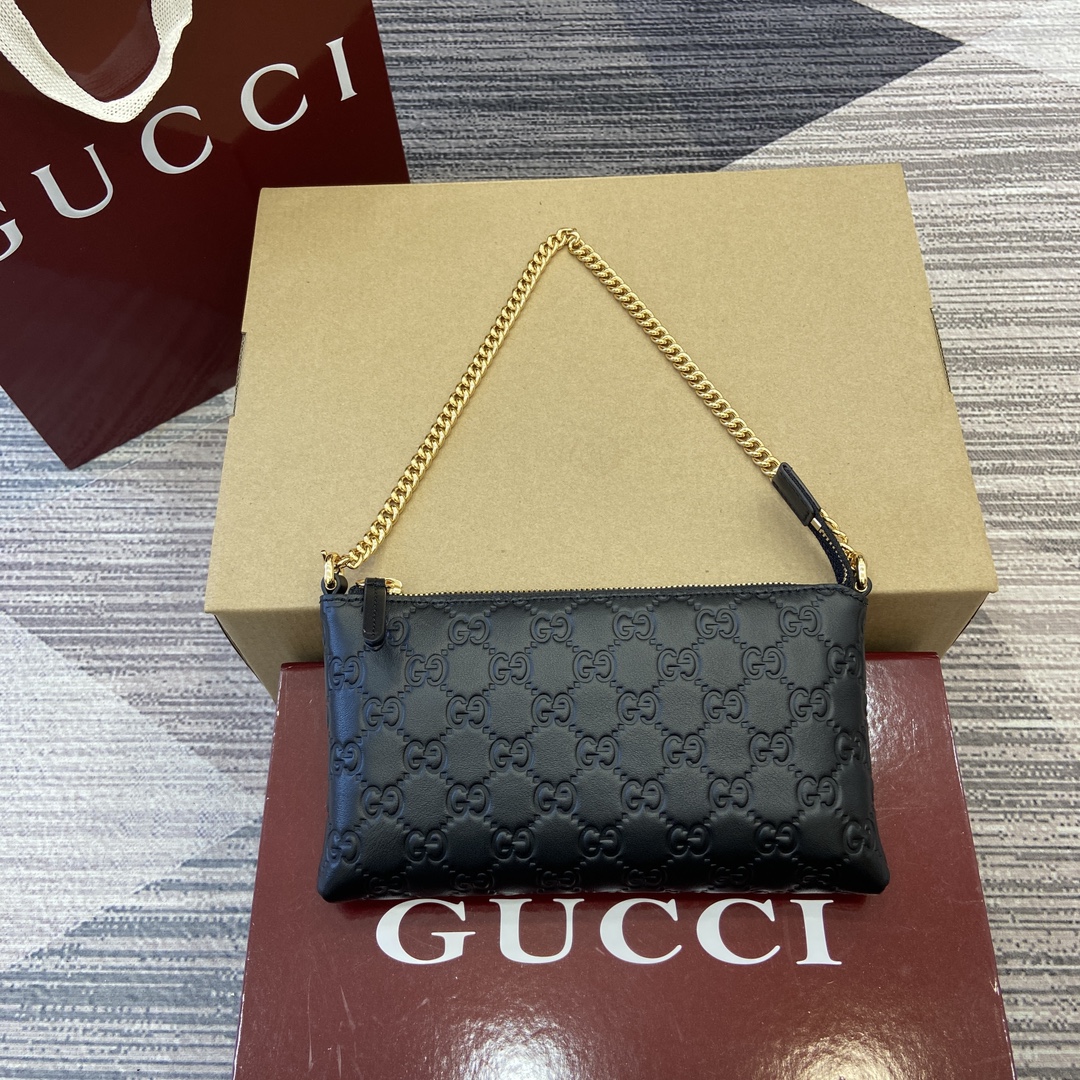 Gucci GG Supreme PVC Leather Chain Bag Mahjong Bag