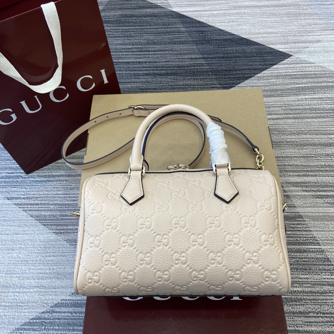 GUCCI GG Emblem сумка малая с двумя молниями и плечевым ремнём