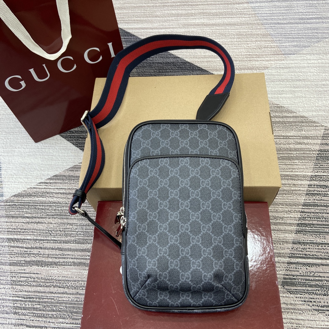 Gucci Supreme Canvas Small Messenger Bag in Black - Model 822073 3 i1735190907 5755 0