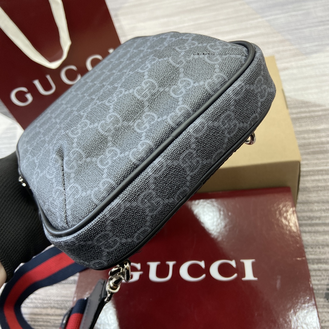Gucci Supreme Canvas Small Messenger Bag in Black - Model 822073 7 i1735190907 6053 0