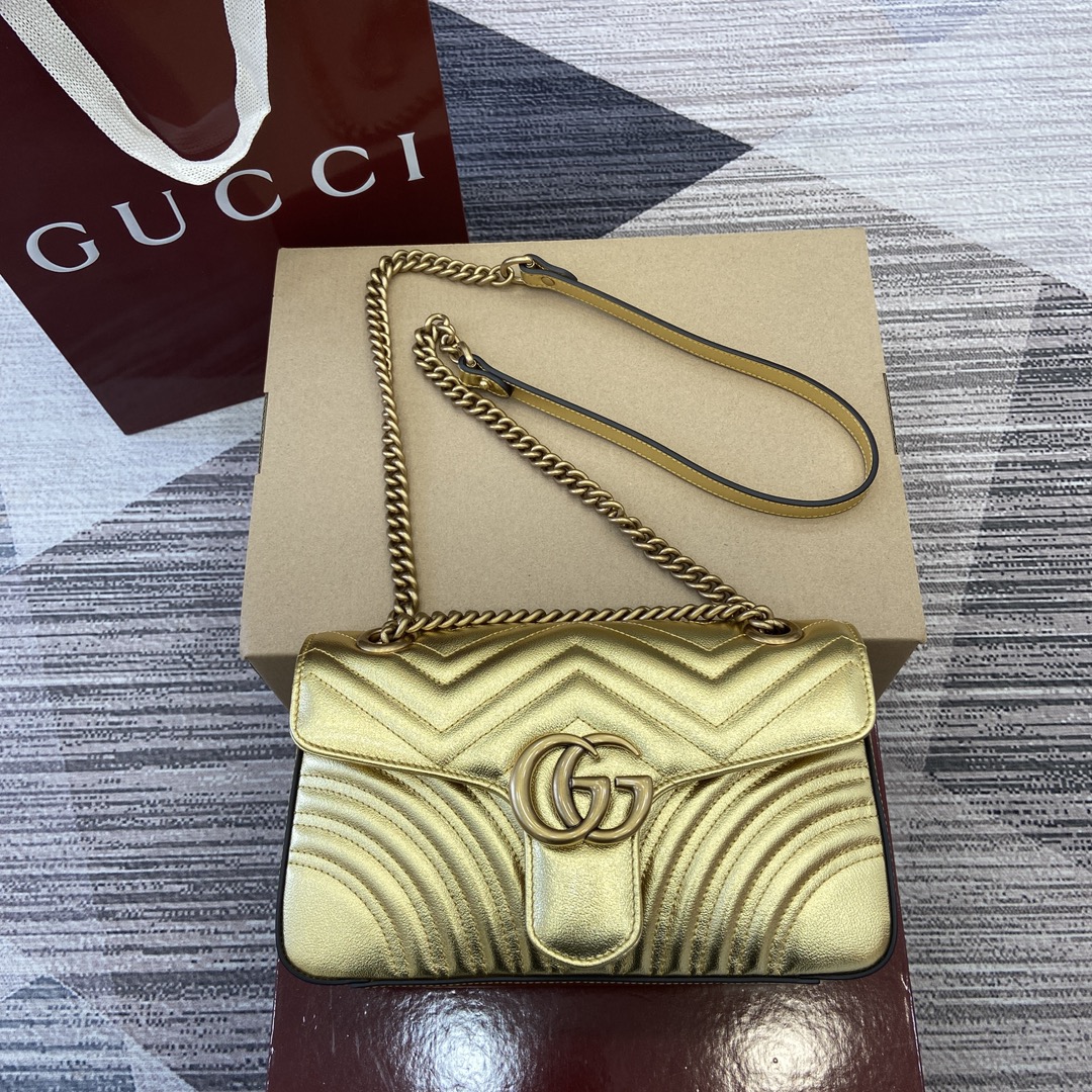 GUCCI GG Marmont Sac à main beige gris matelassé cuir effet V, rabat aimanté, double G, bandoulière chaîne amovible - Qualité supérieure