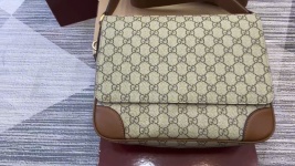 Gucci Crossbody & Shoulder Bags 1 Gucci Crossbody & Shoulder Bags