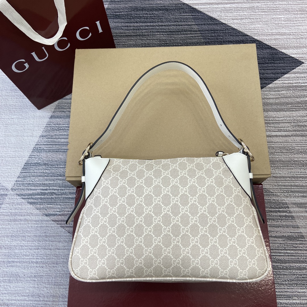 [Gucci Women
