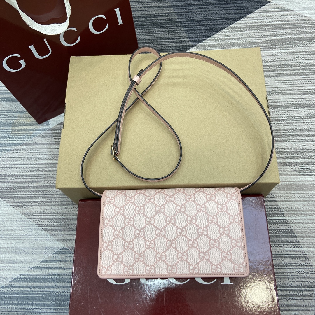 [Gucci Women