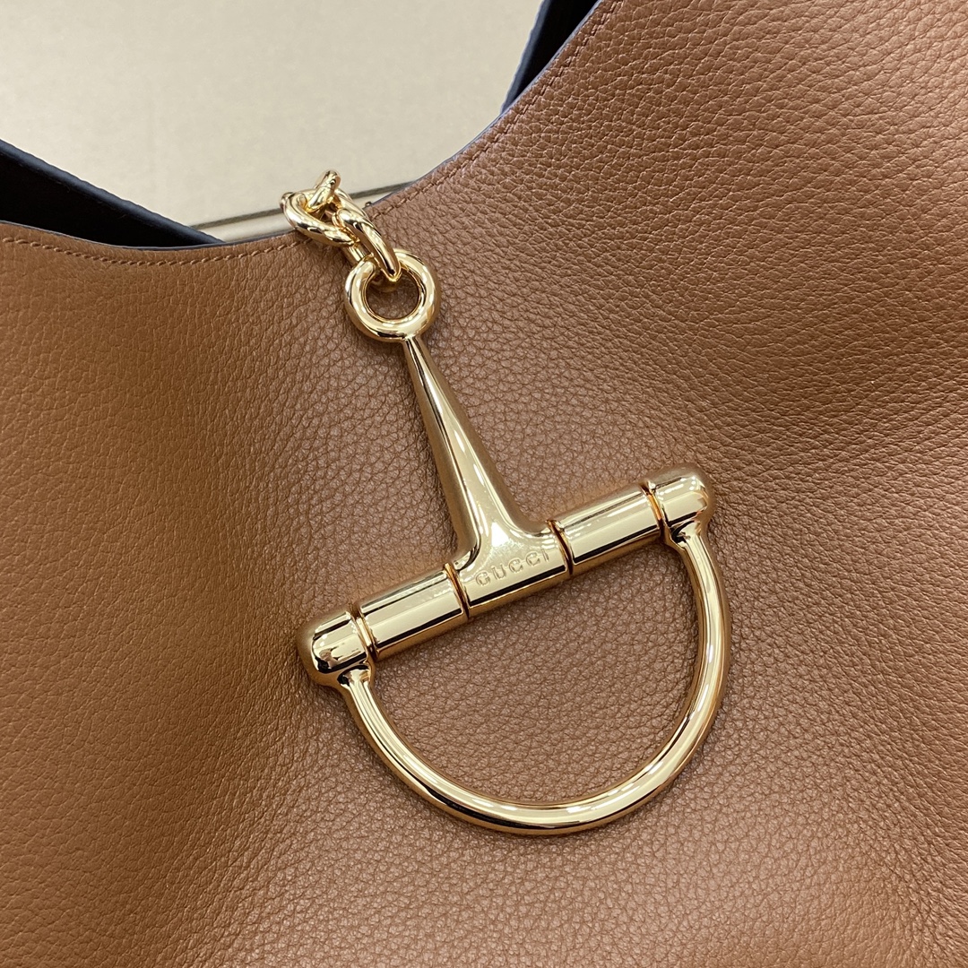Gucci Softbit Large Shoulder Bag with Removable Pouch - Brown Leather 6 i1743760878 3615 0