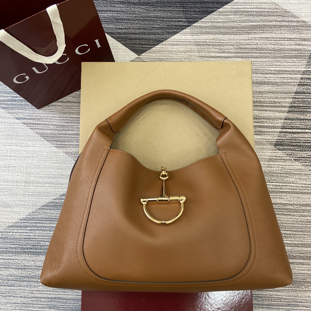 Gucci Softbit Large Shoulder Bag with Removable Pouch - Brown Leather 2 i1743760878 9780 0
