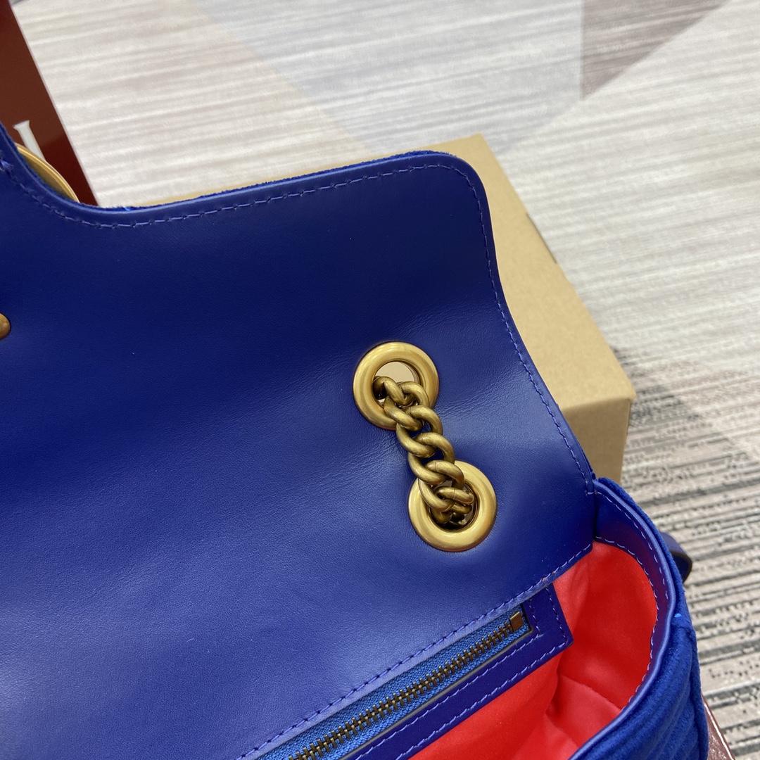 Gucci Marmont Velvet Shoulder Bag, Blue, 26 cm 10 i1743761157 807 6