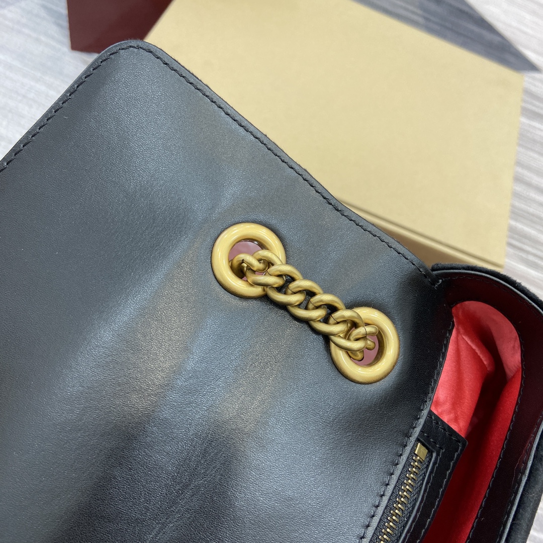 Gucci Marmont Velvet Shoulder Bag, Black, 31 cm - Iconic Style & Versatile Design 10 i1743835439 1683 0