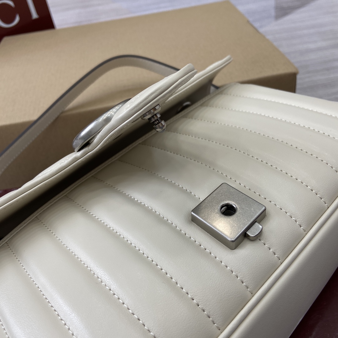 Gucci Marmont White Leather Shoulder Bag 443497 - Elegant & Versatile 9 i1743869923 7346 3