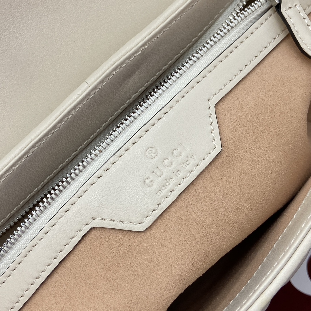 Gucci Marmont White Leather Shoulder Bag 443497 - Elegant & Versatile 13 i1743869923 8093 11