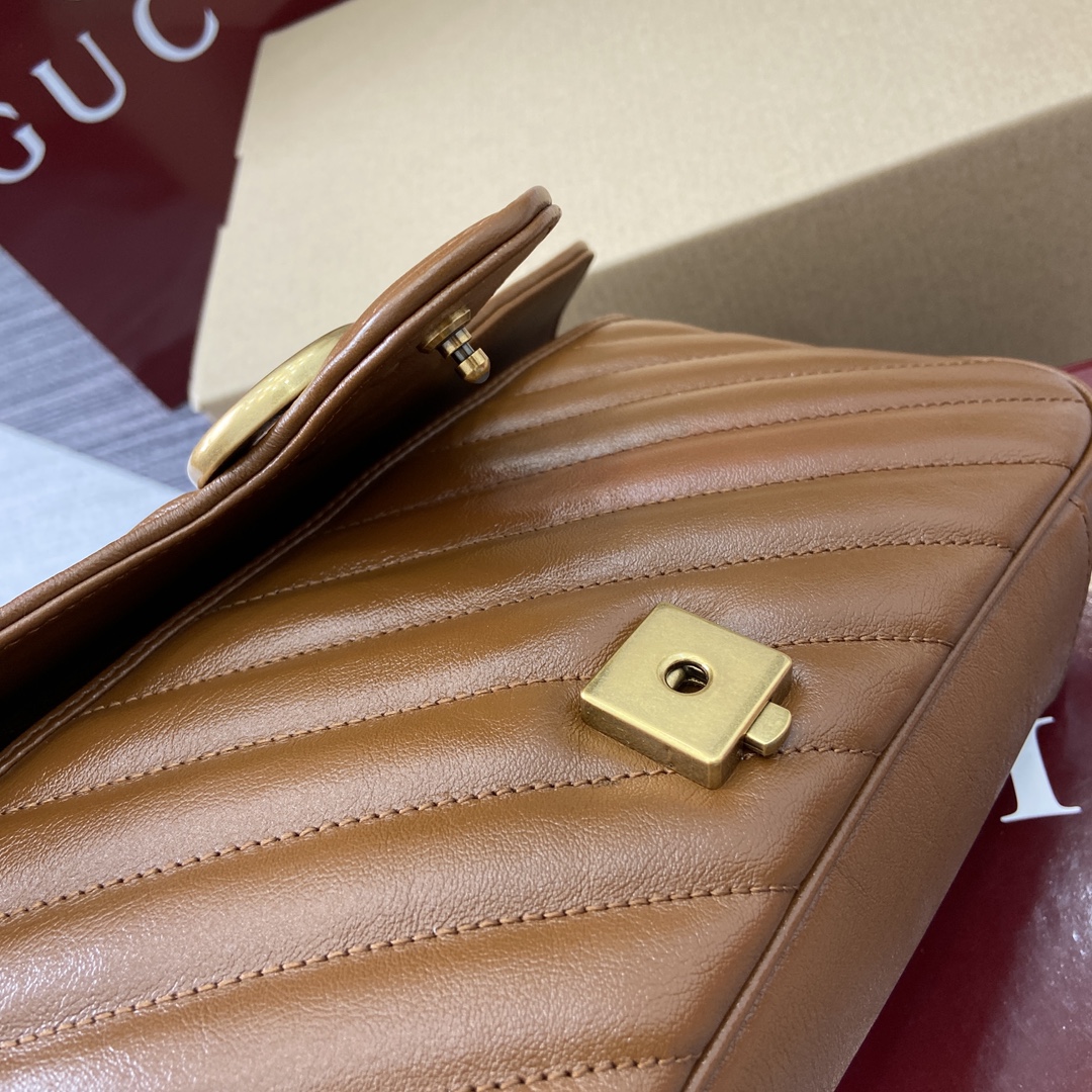 Gucci Marmont Caramel Shoulder Bag with Chain and Oversized Flap Closure 10 i1743870178 3327 8