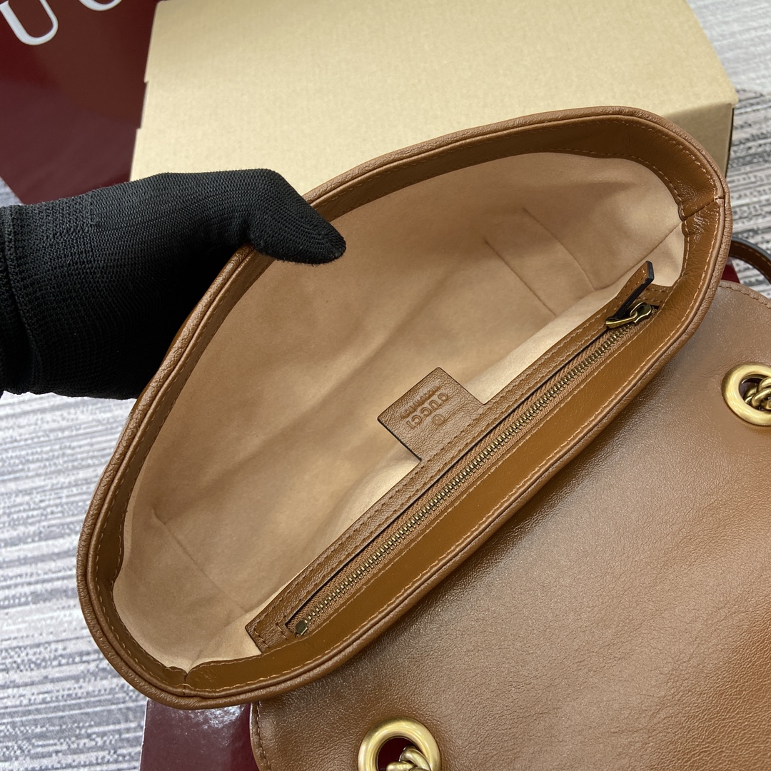 Gucci Marmont Caramel Shoulder Bag with Chain and Oversized Flap Closure 9 i1743870178 9551 1