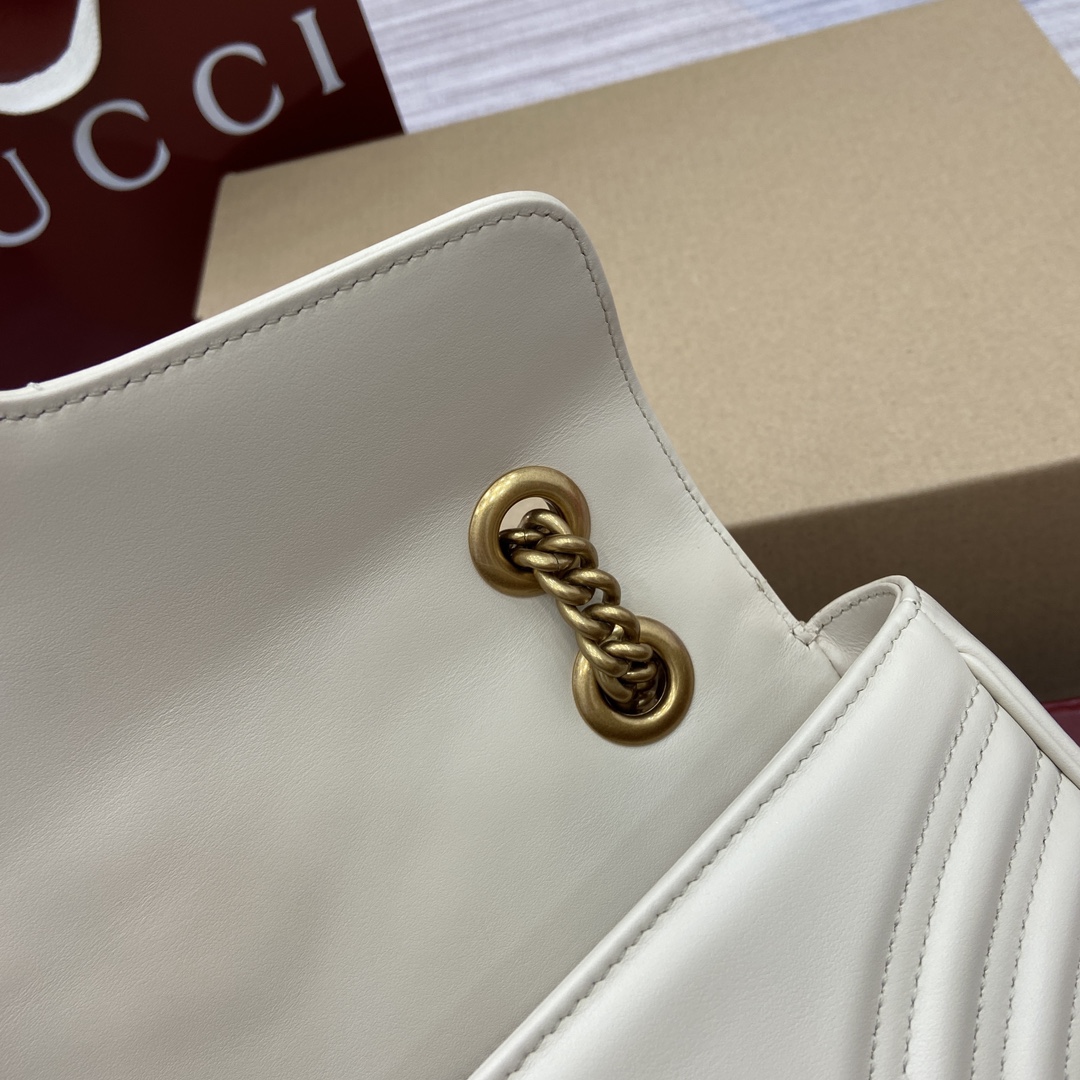 Gucci Marmont White Leather Shoulder Bag with Chain Strap, 26cm 11 i1743870194 7217 8