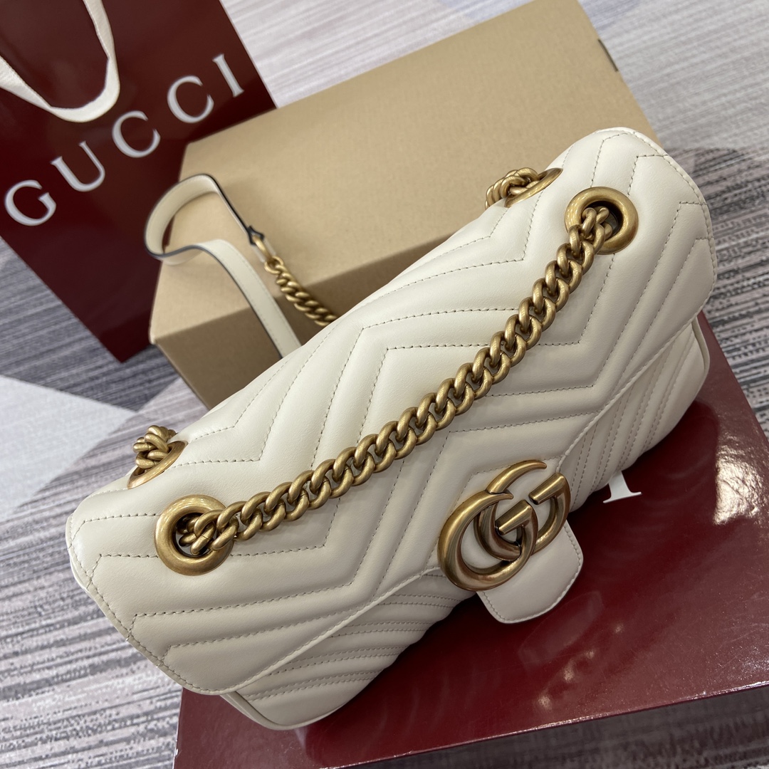 Gucci Marmont White Leather Shoulder Bag with Chain Strap, 26cm 12 i1743870196 1273 0