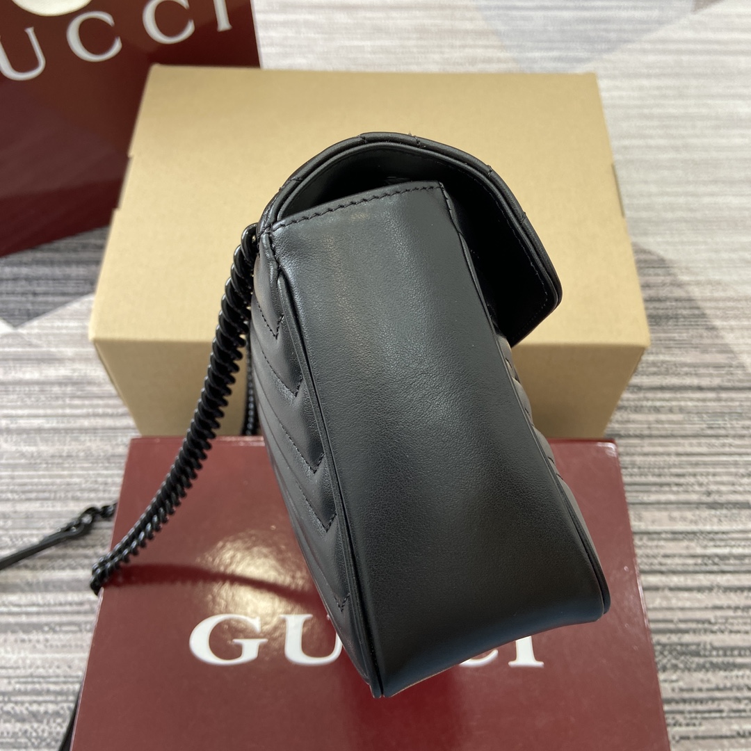 Gucci Marmont Black Leather Shoulder Bag with Chain Strap and Double G Detail 5 i1743870264 7478 2