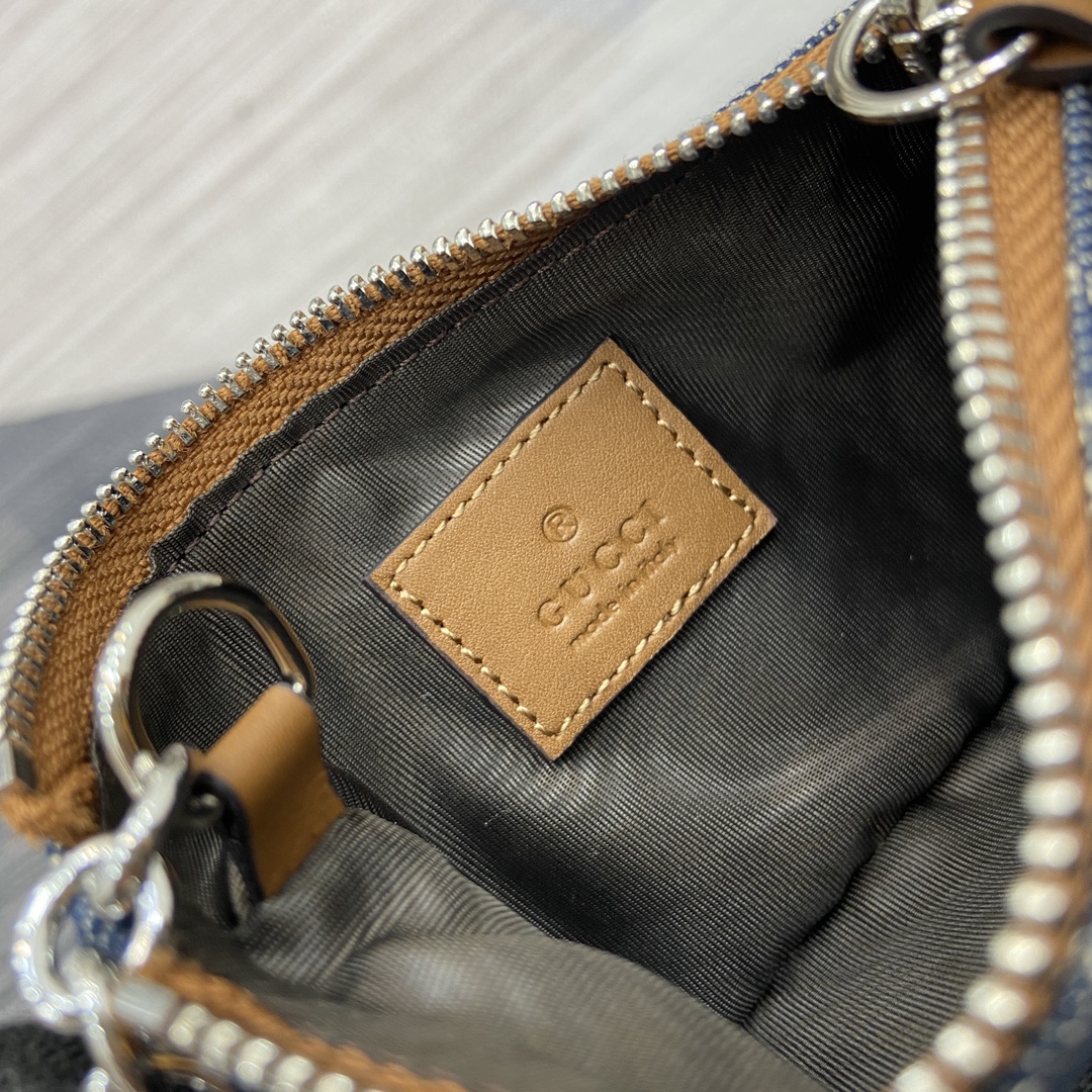 Gucci Emblem Blue Denim Card Holder with Brown Leather Wristlet 10 i1744217646 2807 0