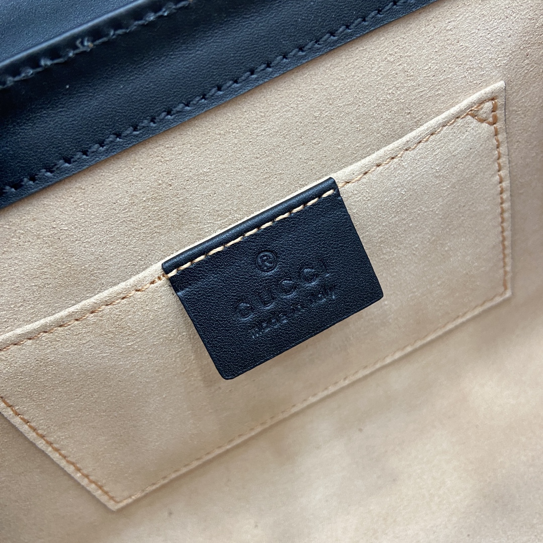 Gucci Supreme Canvas Shoulder Bag with Leather Flap and Key Lock Closure 10 i1744218298 5076 0