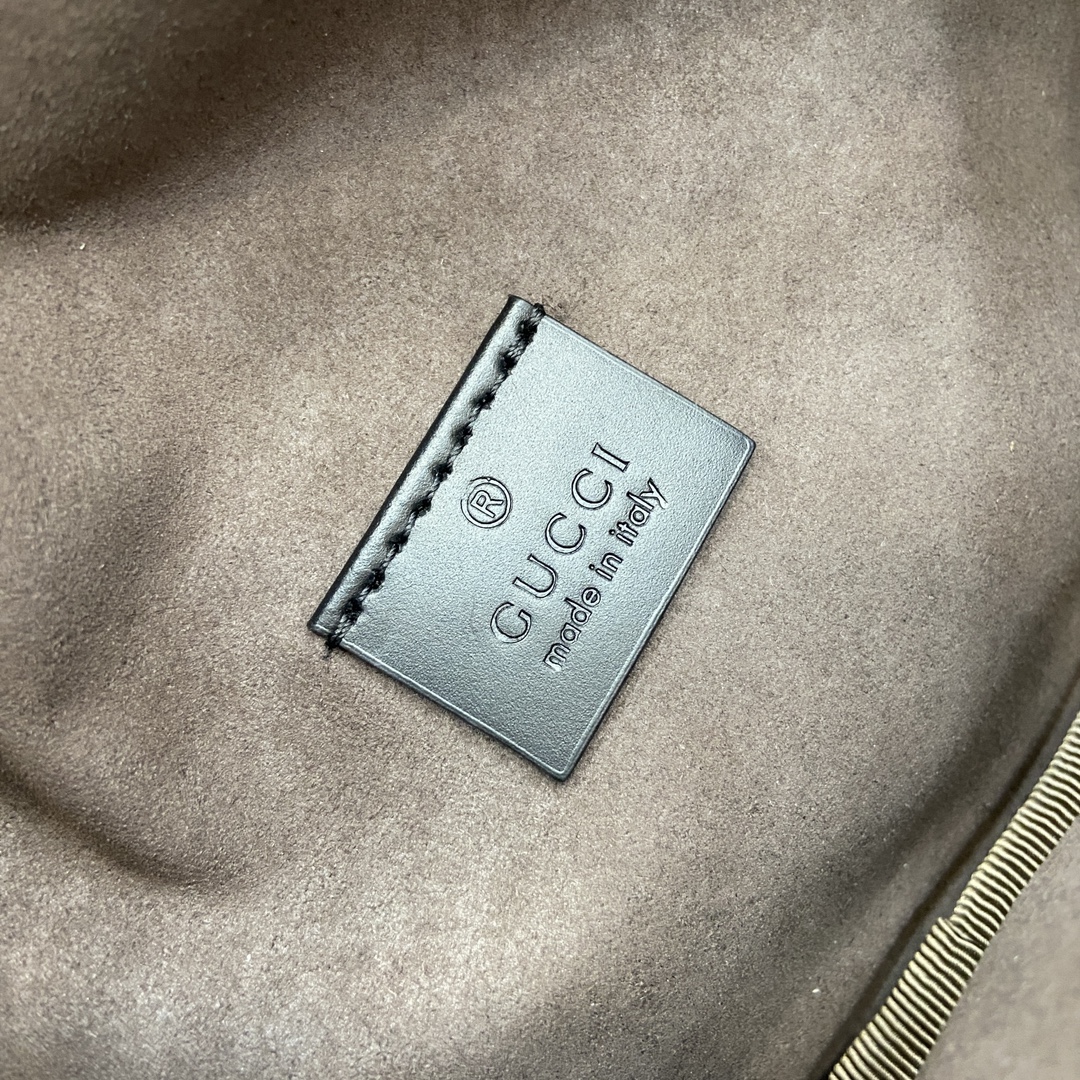Gucci GG Supreme Belt Bag, Beige/Ebony Canvas with Black Leather Trim 11 i1744218470 282 0