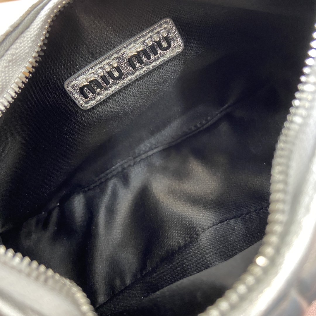 Miu Miu Mini MiuWander Silver Lambskin Matelassé Shoulder Bag 9 i1744539102 12 0