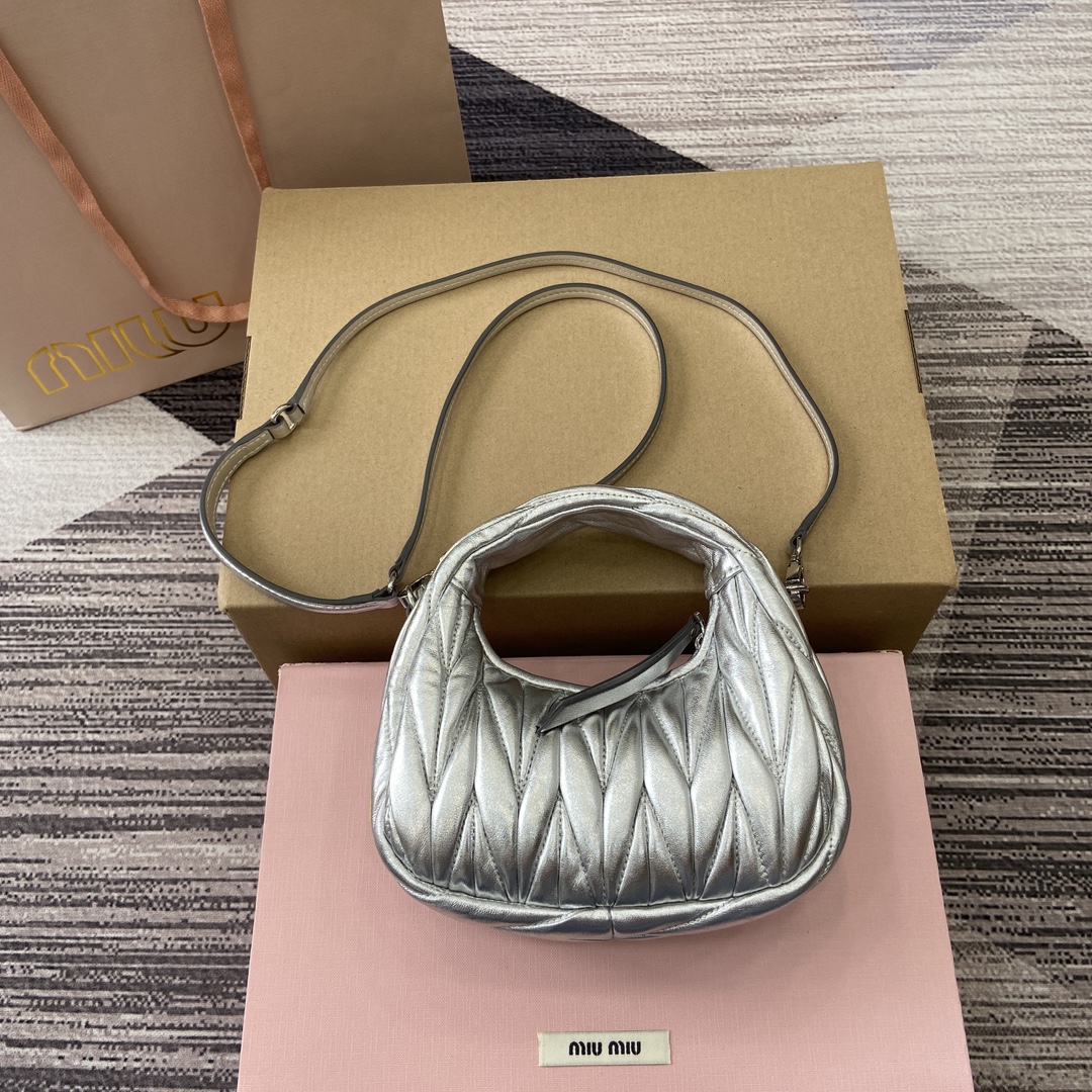 Miu Miu Mini MiuWander Silver Lambskin Matelassé Shoulder Bag 3 i1744539102 5092 0