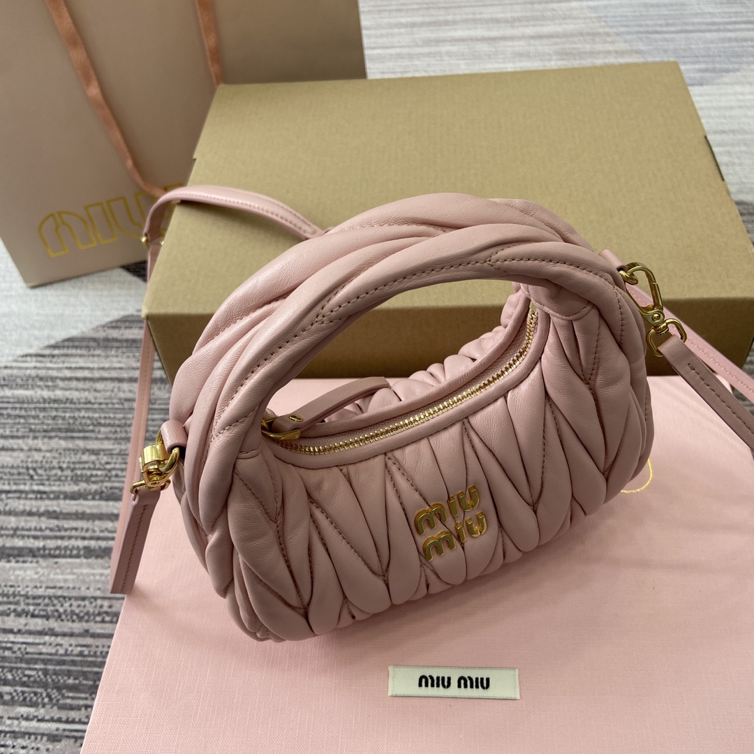 Miu Miu Mini MiuWander Bag Pink Lambskin Leather Matelasse Embroidery 5 i1744539123 4592 0