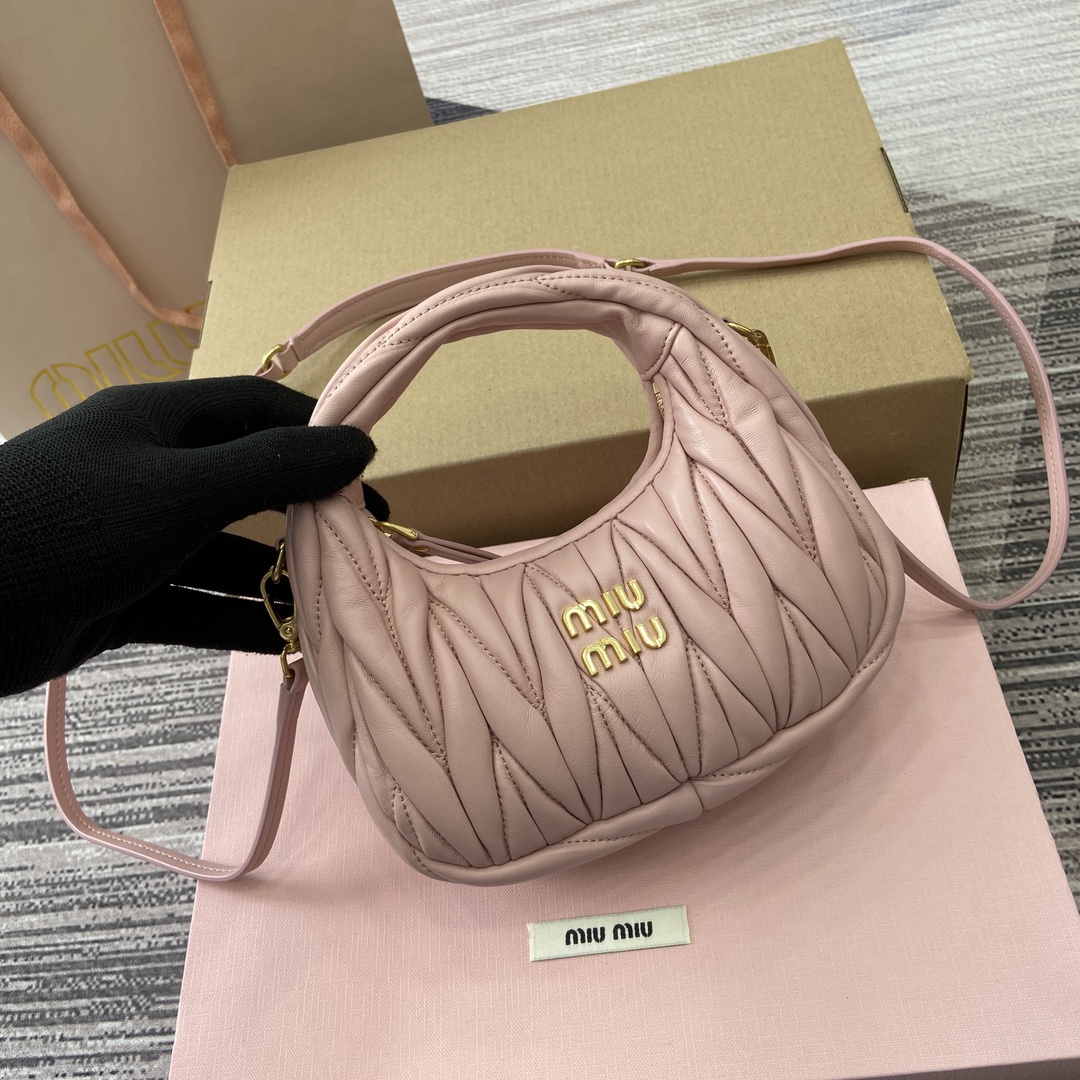Miu Miu Mini MiuWander Bag Pink Lambskin Leather Matelasse Embroidery 1 i1744539123 7534 0