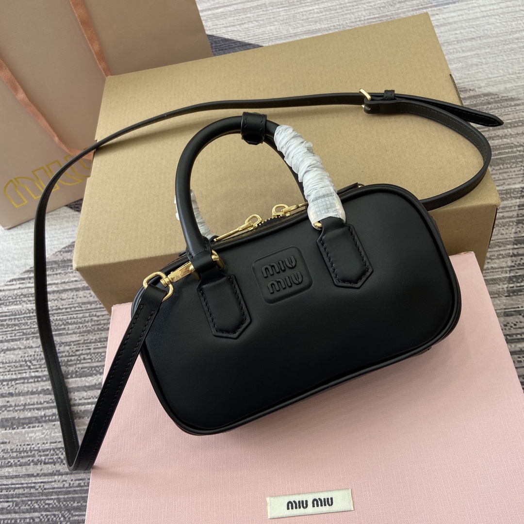 Miu Miu Arcadie Mini Bowling Bag Black Leather Shoulder Bag 19X10X5cm 1 i1744539280 6408 8