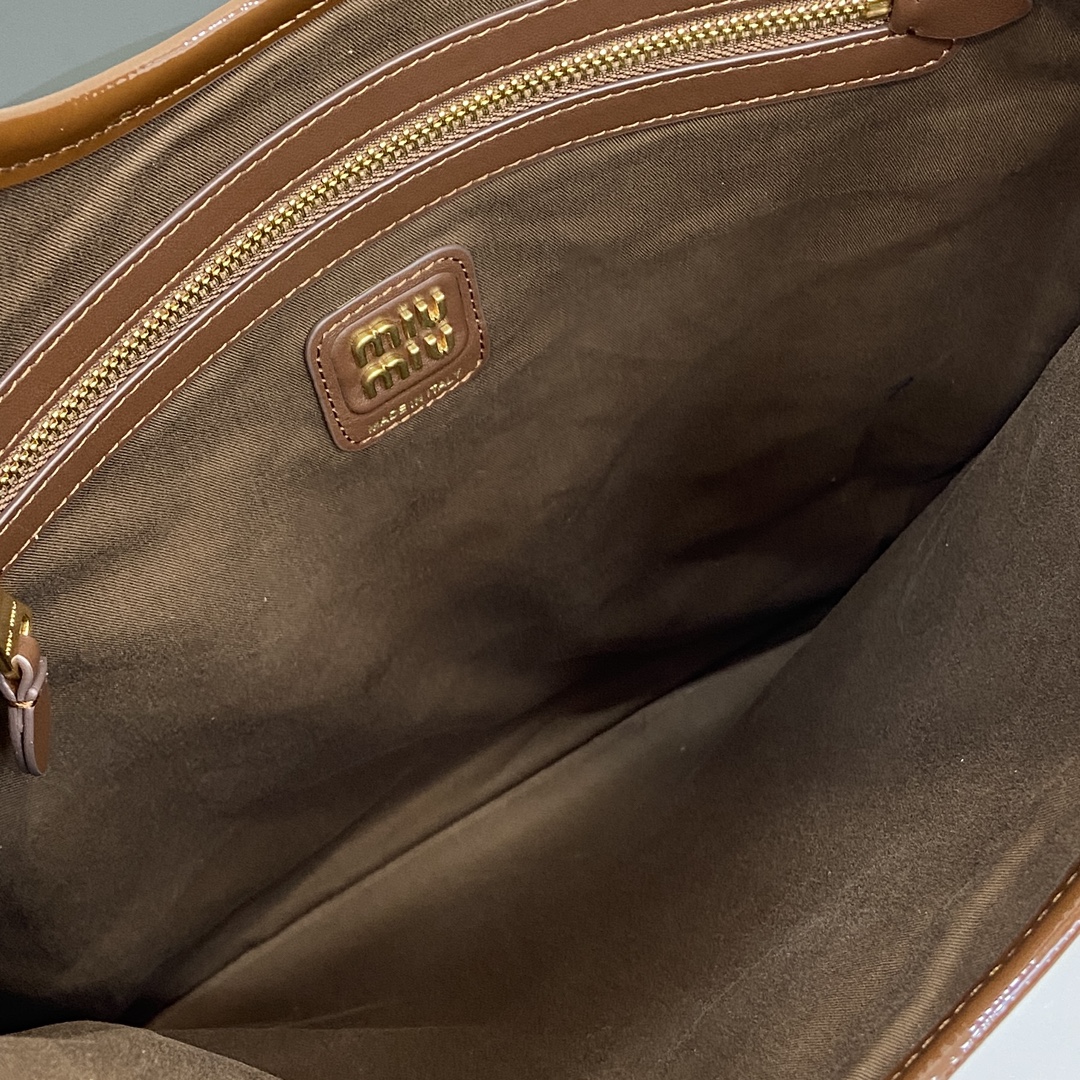 Miu Miu Naplak Leather Tote Bag, Iconic Style, Brown, W35×H40cm, For Women 9 i1744945587 5722 0