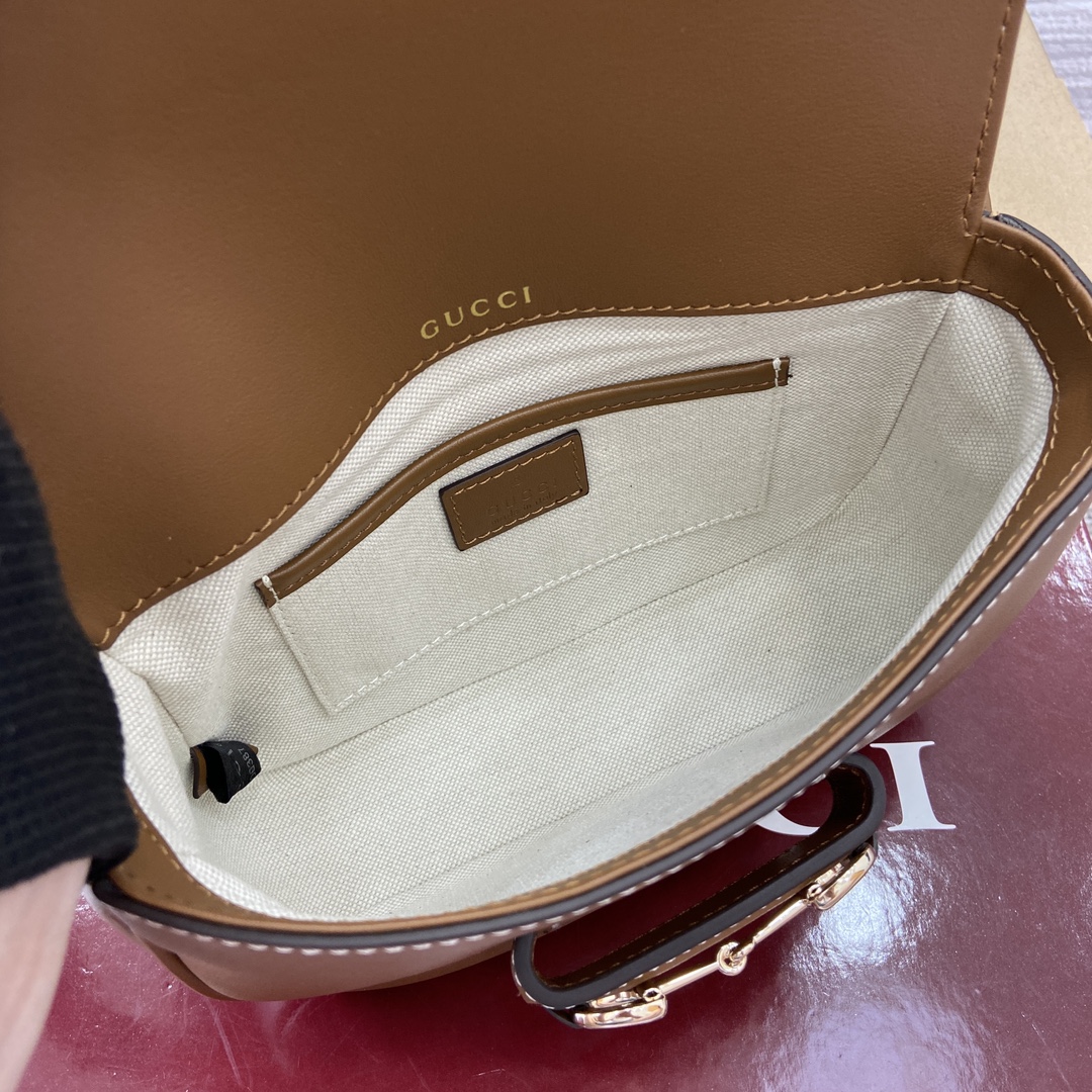Gucci Horsebit 1955 Mini Shoulder Bag - Brown Leather, 20 x 14 x 5 cm 9 i1745120321 2339 0